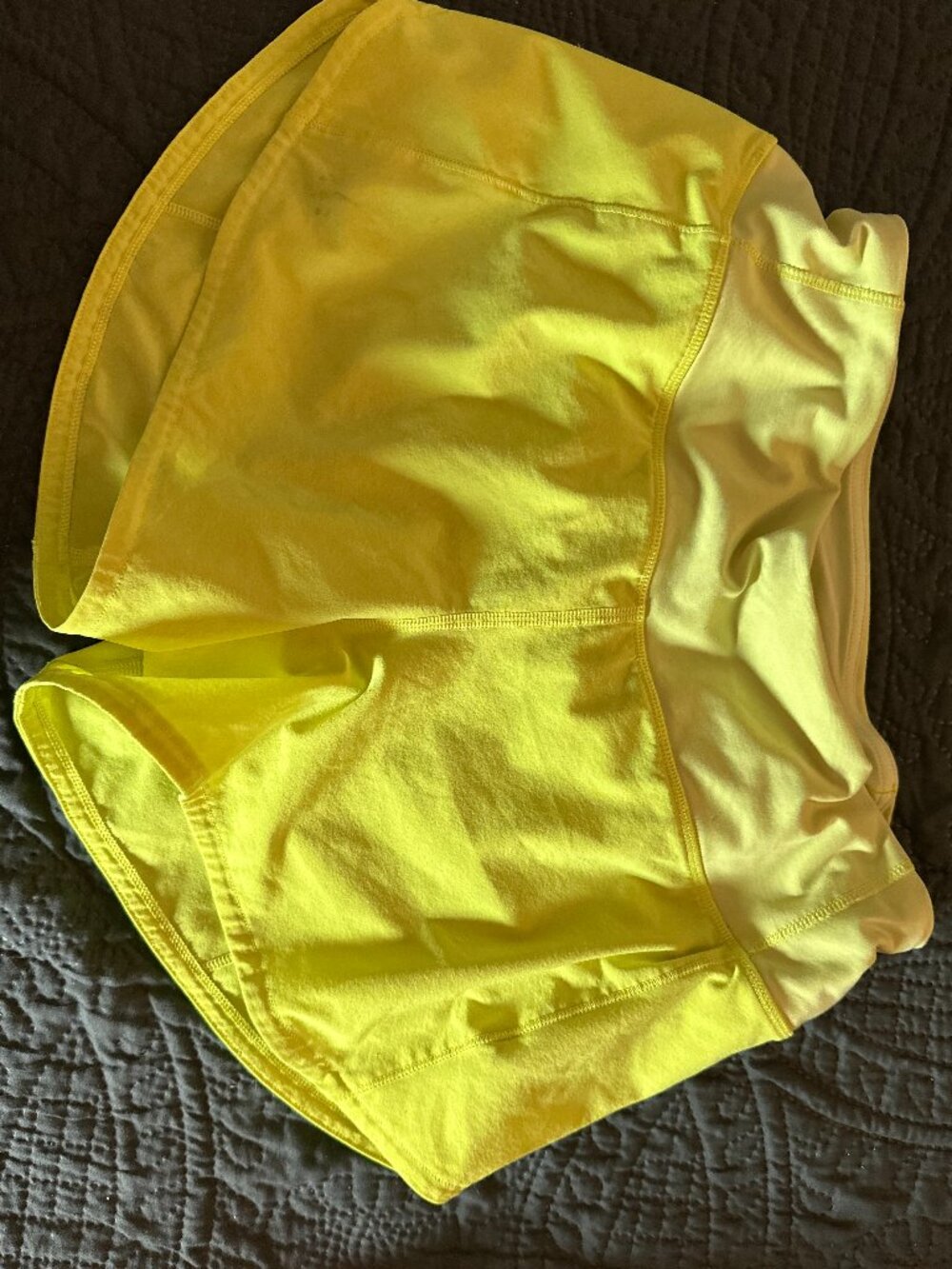 Lululemon Speed Up Short 4" Neon Yellow Lime Green Athletic Shorts Size 4